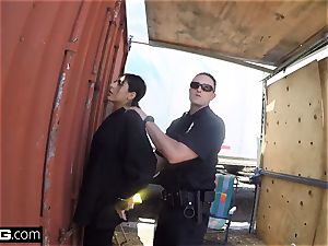 bang the Cops Latina woman caught gargling a cops trouser snake